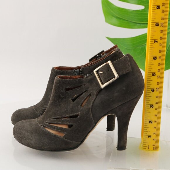 Steve Madden Womens Boot Size 7 Taupe Gray Suede Cutouts High Heel Bootie - Picture 7 of 12